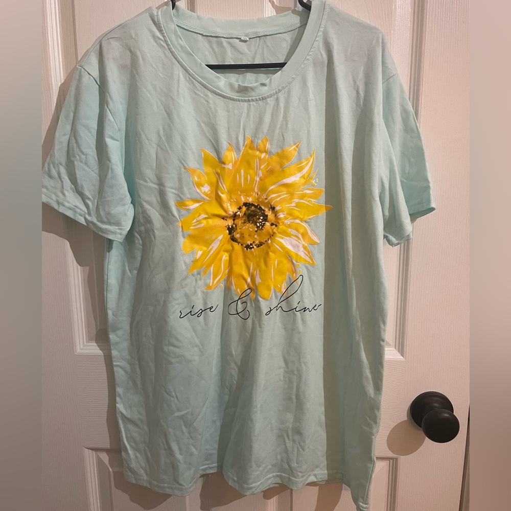 Blue flower “rise and shine” T-shirt